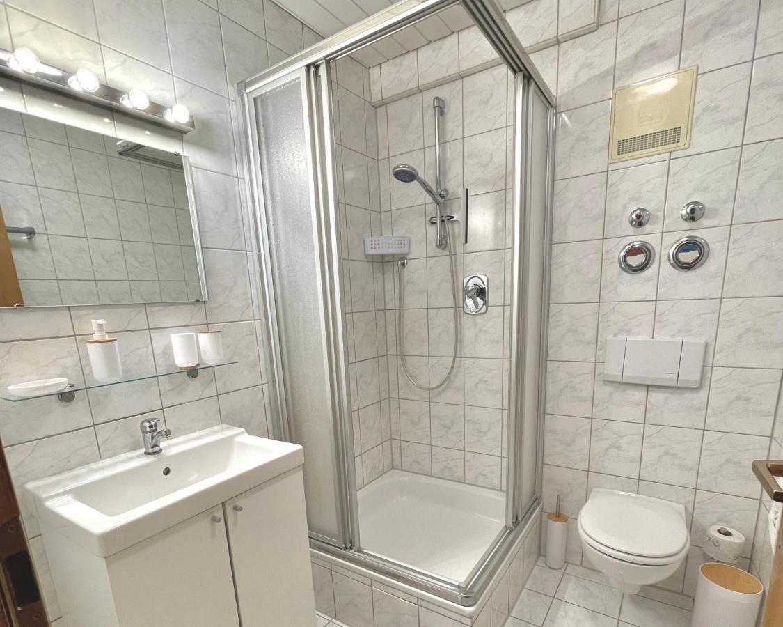Apartment Tiefenbach Mit Garten